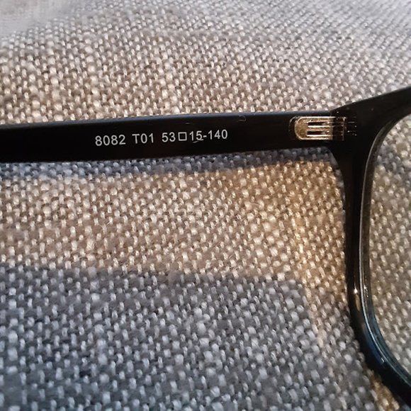 Blue Light Blocking Glasses - Picture 3 of 3